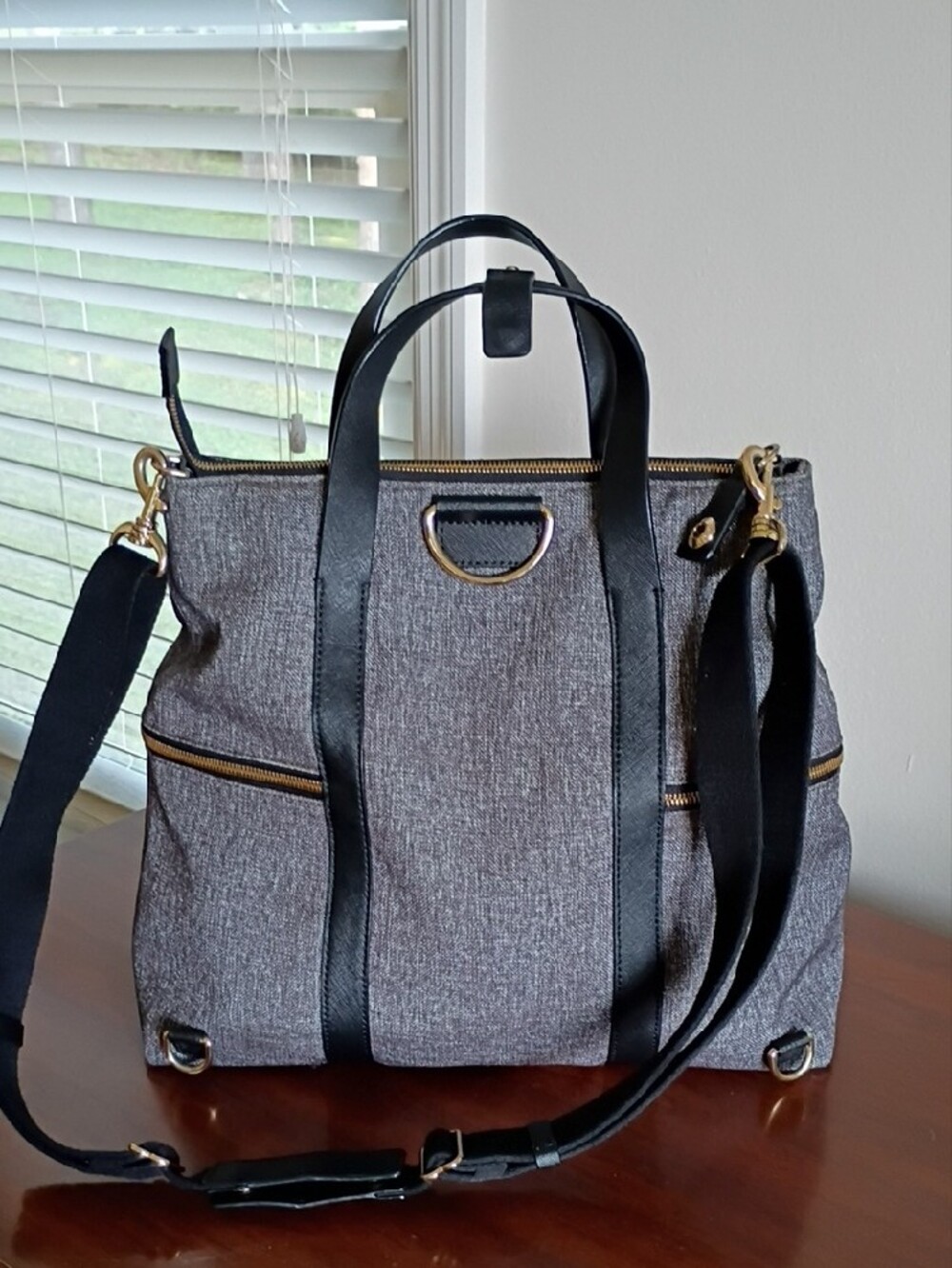 Henri Bendel Lg Jettsetter Canvas Tote with Black Trim and Gold Hardware - Picture 4 of 12